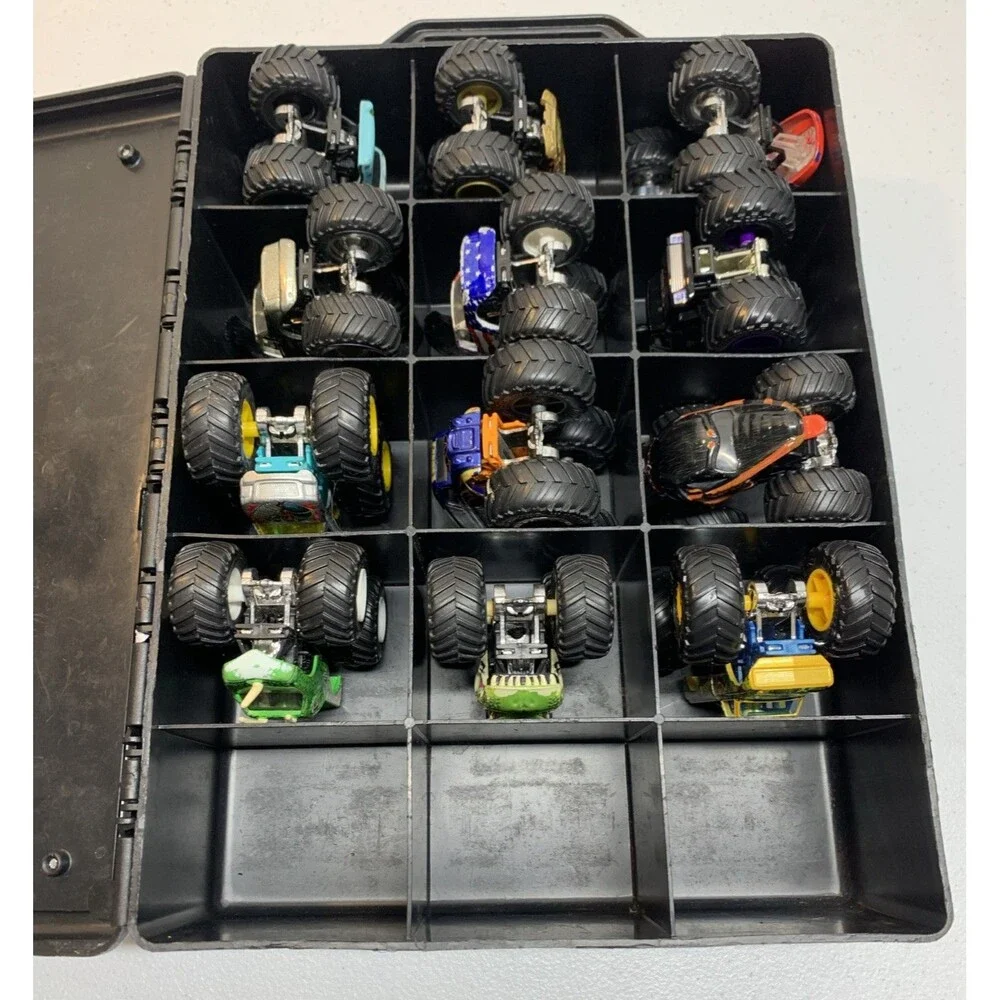 Hot Wheels Mattel 3D Monster Jam Storage Carrying Case With 13 Vehicles